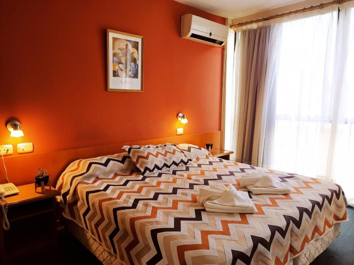 ויז'ה קרלוס פאס Gran Lourdes Hotel By Cph מראה חיצוני תמונה